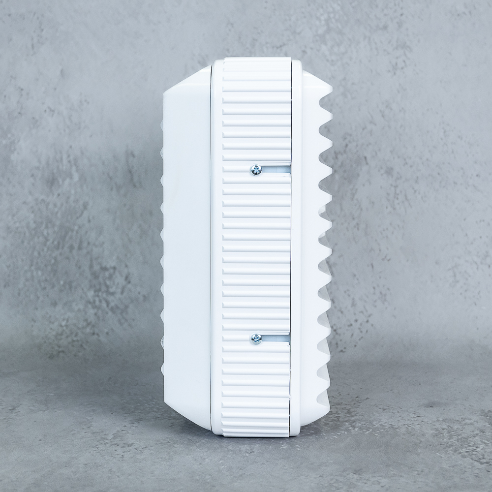 Оконный вытяжной вентилятор Ventilor 20/8 M